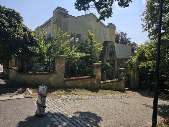 Šalounův ateliér Slovenská 4 (21)