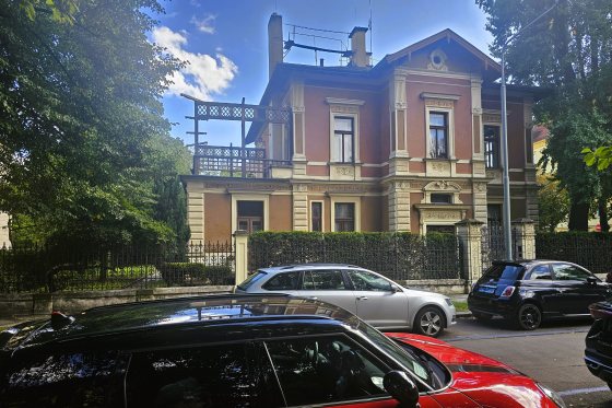 Koukolova vila (Slavíčkova č. 21) (2)a